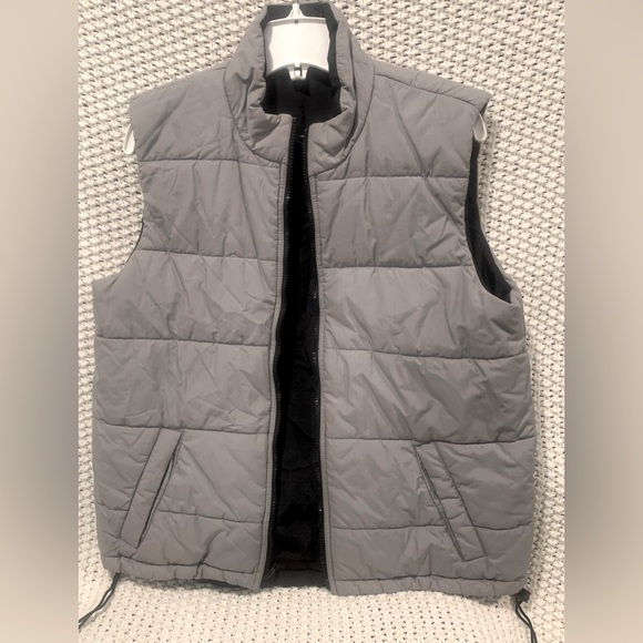 Vintage Men’s Ralph Lauren Black/Gray Reversible Vest, Nylon & Cotton; Size M - Picture 3 of 12